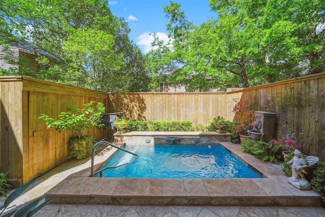 2112 Mcduffie St, Houston, TX 77019 - view of swimming pool with a fenced backyard