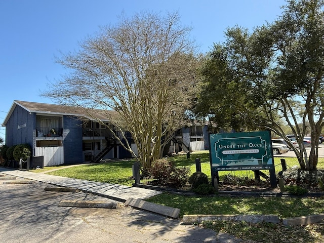 1101 E Main St, League City, TX 77573 - photo 1
