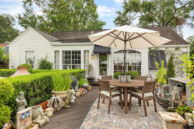 834 Lamonte Ln, Houston, TX 77018 - exterior space featuring outdoor dining space