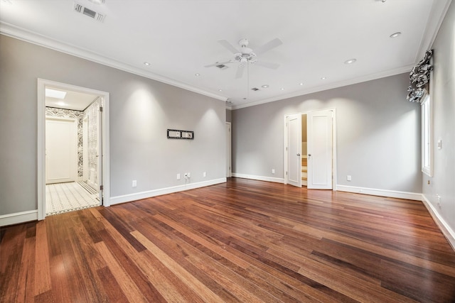 3126 Mid Ln, Houston, TX 77027 - empty room featuring ceiling fan, wood finished floors, recessed lighting, and ornamental molding