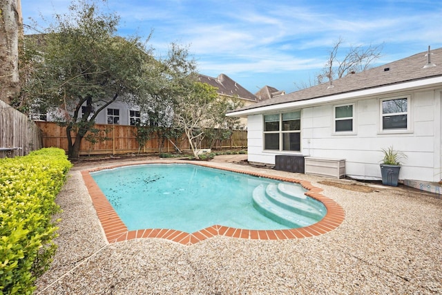 3427 Linkwood Dr, Houston, TX 77025 - view of pool featuring a fenced backyard