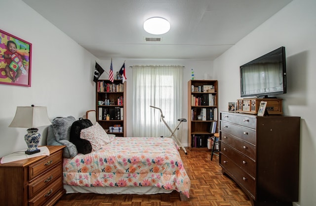8503 Mcavoy Dr, Houston, TX 77074 - bedroom featuring visible vents
