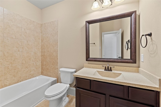 full bathroom with an inviting chandelier, toilet, bathtub / shower combination, and vanity