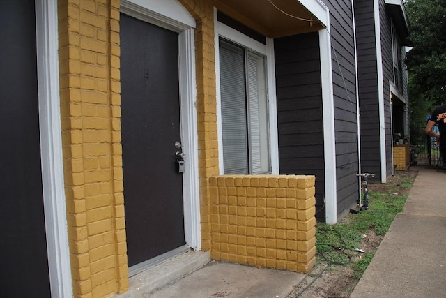 12506 Ashford Meadow Dr Unit 2, Houston, TX 77082 - view of doorway to property