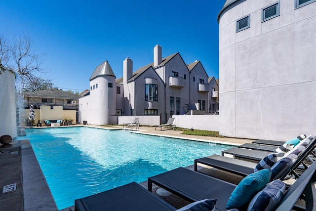 1395 Arlington St Unit 1395, Houston, TX 77008 - view of community pool