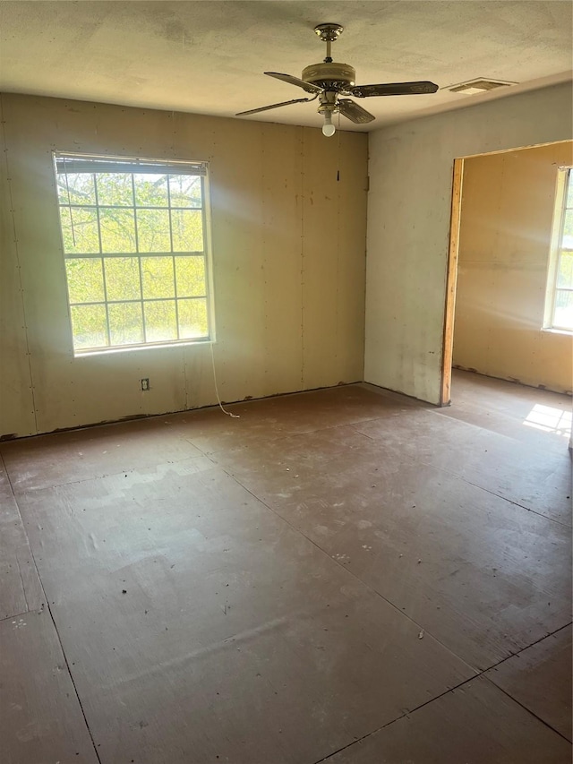 410 Oak Knoll Rd, Cleveland, TX 77328 - photo 6
