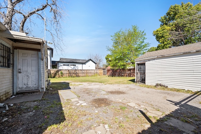 1017 Canadian St, Houston, TX 77009 - view of yard with a fenced backyard