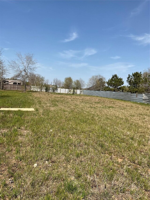 885 County Road 3560, Cleveland, TX 77327