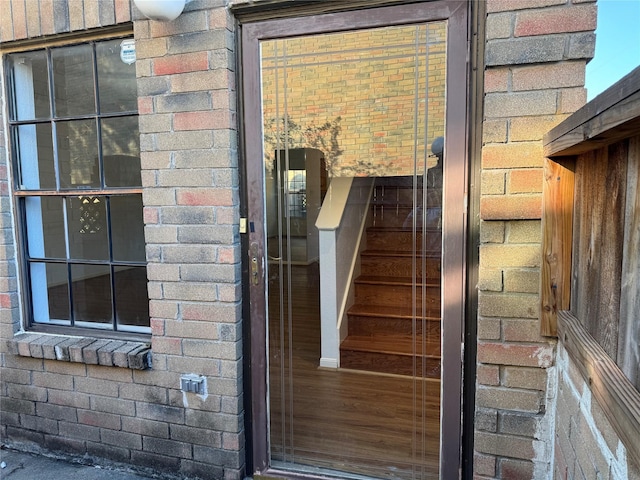 9850 Pagewood Ln Unit 1001, Houston, TX 77042 - property entrance featuring brick siding