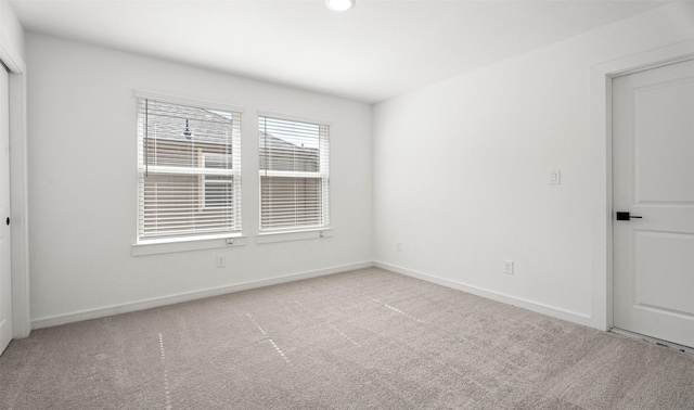924 Wormwood Dr, League City, TX 77573 - carpeted empty room with baseboards