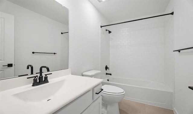 924 Wormwood Dr, League City, TX 77573 - bathroom featuring vanity, shower / bathtub combination, and tile patterned flooring