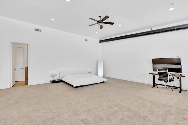 bedroom with baseboards, visible vents, recessed lighting, and carpet
