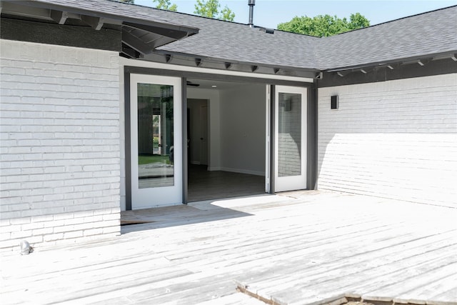 5535 Spellman Rd, Houston, TX 77096 - view of wooden deck