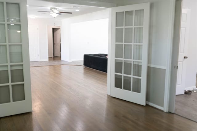5535 Spellman Rd, Houston, TX 77096 - spare room with baseboards, wood finished floors, recessed lighting, and ceiling fan