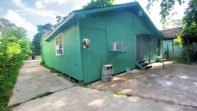 8145 Homewood Ln, Houston, TX 77028 - view of home's exterior featuring entry steps