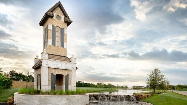 19415 Sorrel Stallion Trl, Tomball, TX 77377 - view of property's community featuring a water view