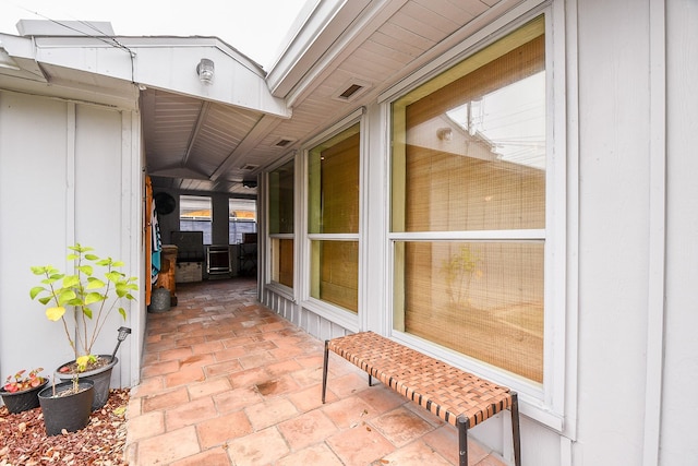 5521 Rosewood Dr, Galveston, TX 77551 - view of patio