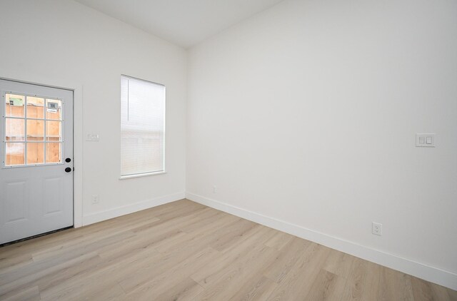 8203 Sparta St Unit B, Houston, TX 77028 - interior space featuring light wood-type flooring and baseboards