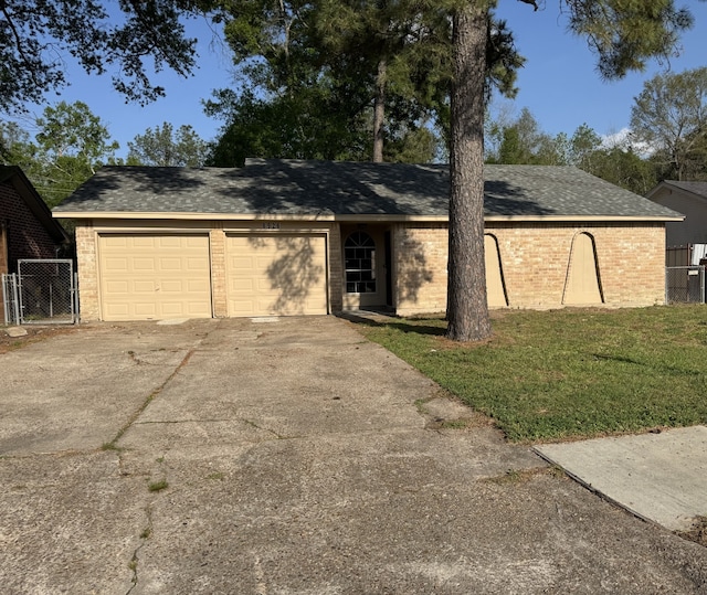 8926 Valley Side Dr, Houston, TX 77078 - photo 1