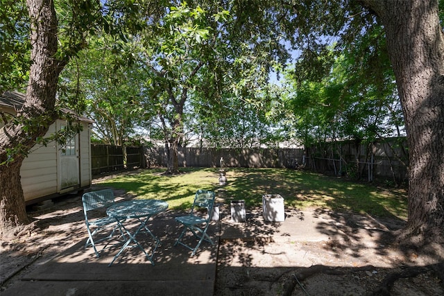 5808 Community Dr, Houston, TX 77005 - view of yard with a fenced backyard and a patio area