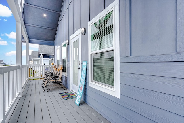 1079 Johnson Rd, Gilchrist, TX 77617 - view of deck