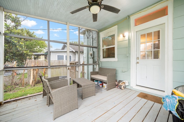 3529 Avenue S, Galveston, TX 77550 - sunroom with a ceiling fan
