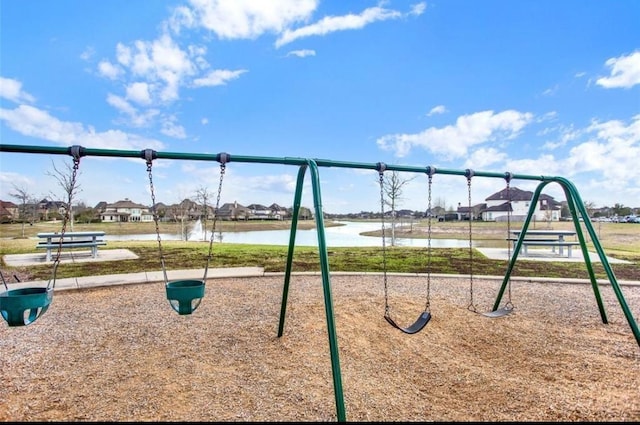 2316 Iron Ridge Ln, Friendswood, TX 77546 - communal playground with a water view and a residential view