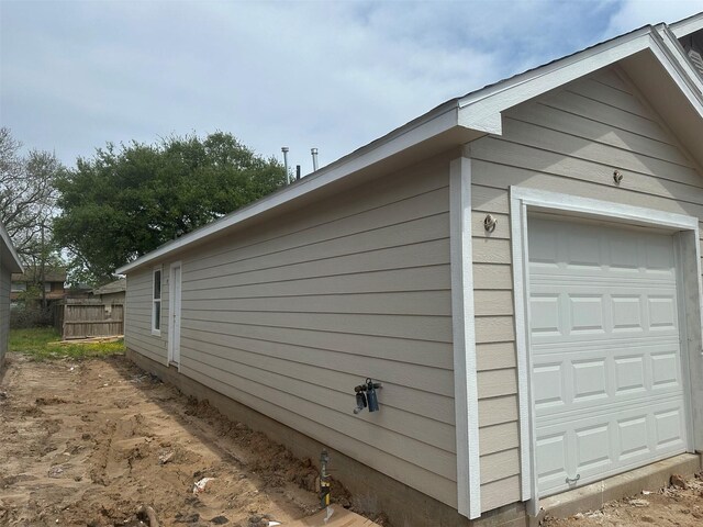7981 Cinderella St, Houston, TX 77028 - view of property exterior featuring an outdoor structure