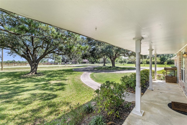 3358 County Road 172, Alvin, TX 77511 - view of yard