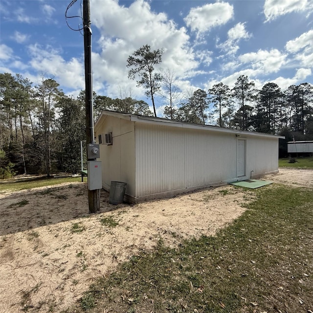 view of side of home