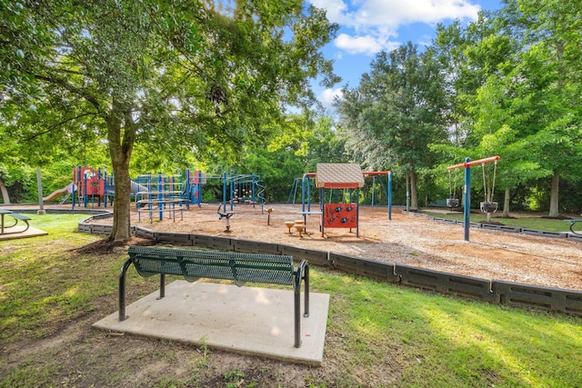 4242 Noble Oak Trl, Houston, TX 77059 - community playground featuring a yard