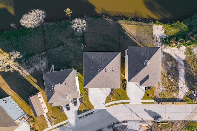1922 Peacock Isle Dr, Dickinson, TX 77539 - drone / aerial view