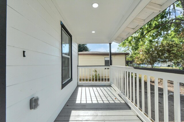 1501 Maiden Ln, Richmond, TX 77469 - view of wooden deck