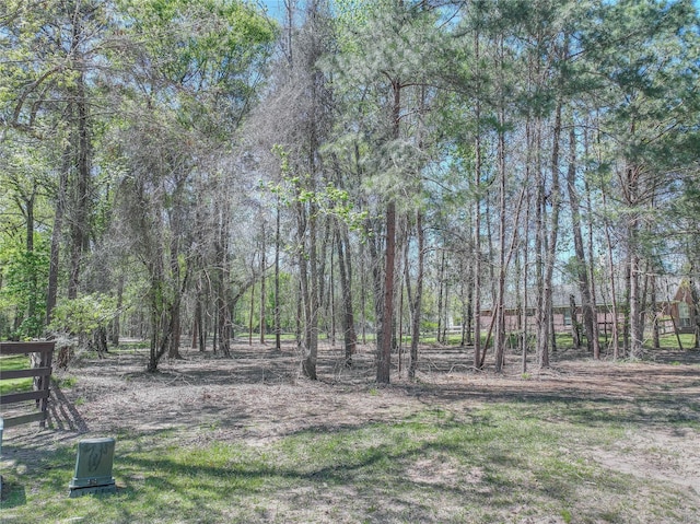 494 Angler Rd, Montgomery, TX 77316