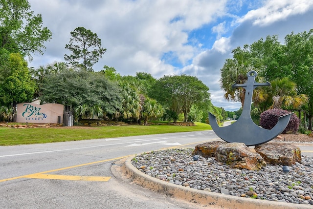 494 Angler Rd, Montgomery, TX 77316