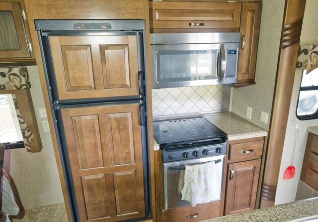355 County Road 201, Sargent, TX 77414