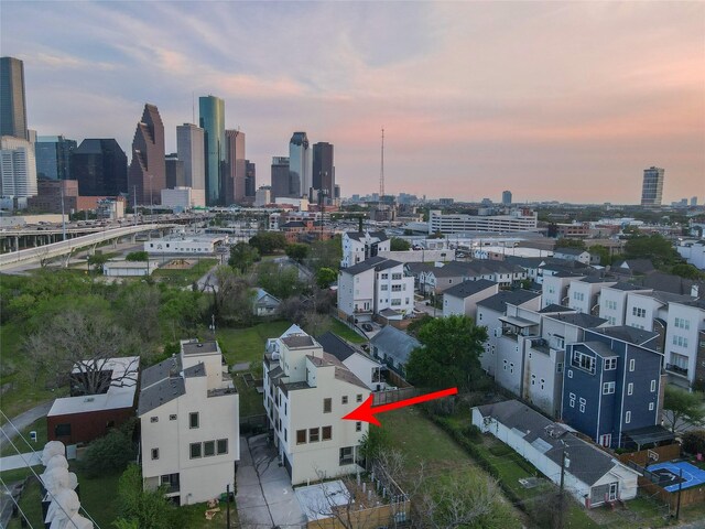 1005 Bingham St Unit 5, Houston, TX 77007 - aerial view at dusk with a view of city