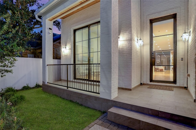 1810 Dunlavy St, Houston, TX 77006 - property entrance featuring brick siding