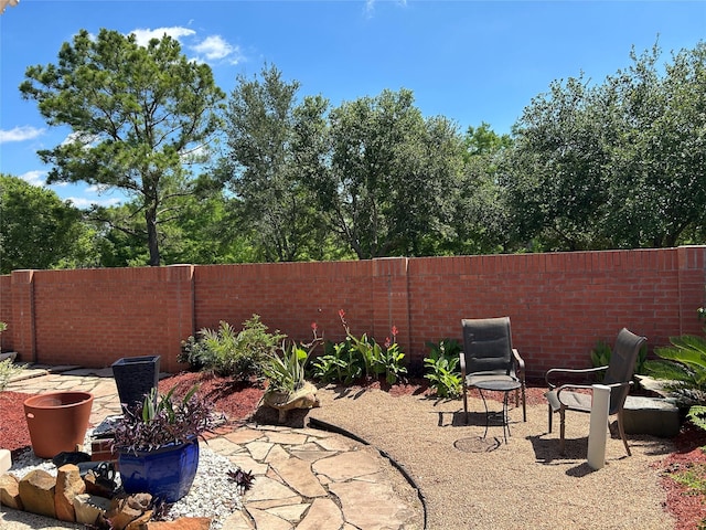 11603 Shoal Landing St, Pearland, TX 77584 - view of patio with fence
