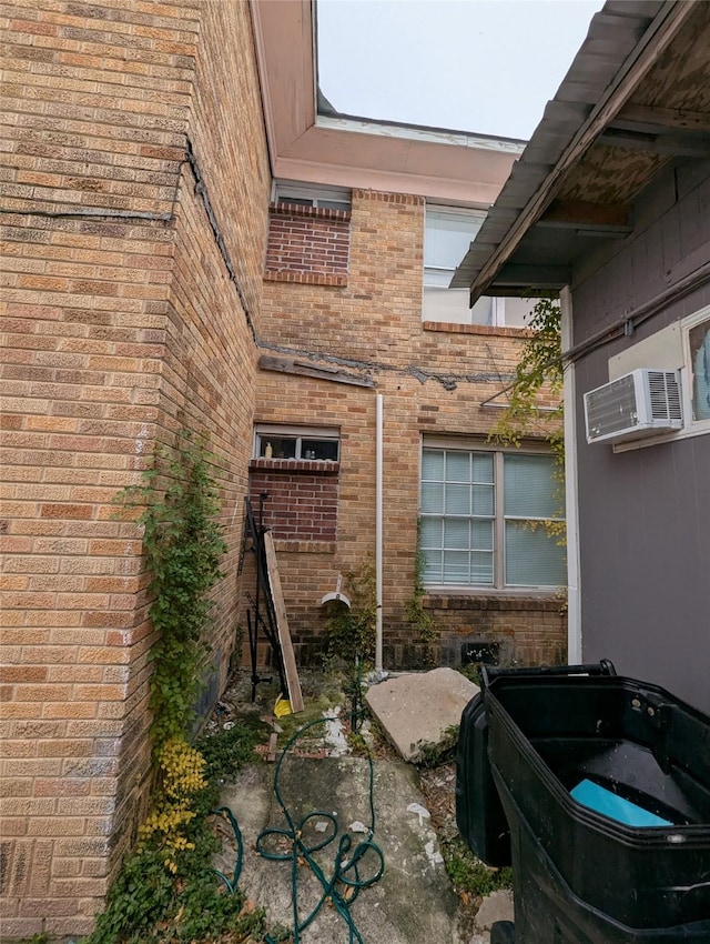 706 66th St Unit 2, Houston, TX 77011 - view of property exterior with brick siding