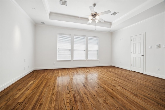 5309 Elm St, Houston, TX 77081 - unfurnished room with a raised ceiling, wood finished floors, ceiling fan, and visible vents