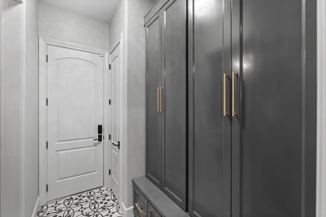 34 New Oak Trl, Humble, TX 77346 - mudroom featuring baseboards and light tile patterned floors