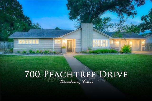 700 Peachtree Dr, Brenham, TX 77833 - photo 1
