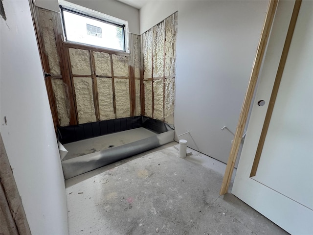 2217 Pelham Dr, Houston, TX 77019 - view of bathroom