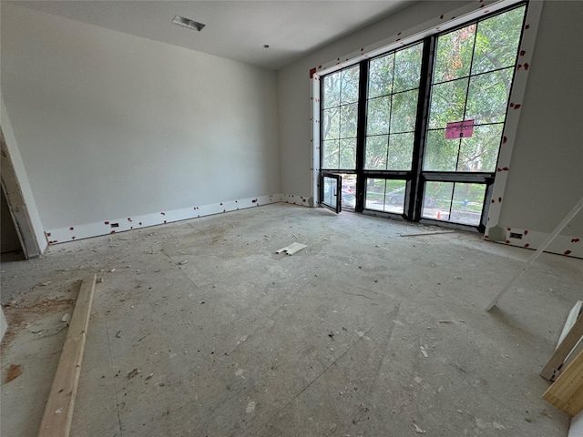 2217 Pelham Dr, Houston, TX 77019 - spare room with baseboards