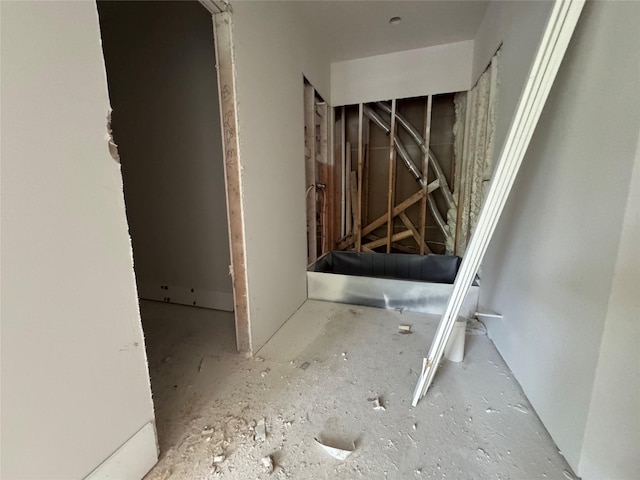 2217 Pelham Dr, Houston, TX 77019 - view of hallway