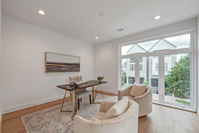 1128 W Pierce St, Houston, TX 77019 - office space featuring baseboards, wood finished floors, and recessed lighting