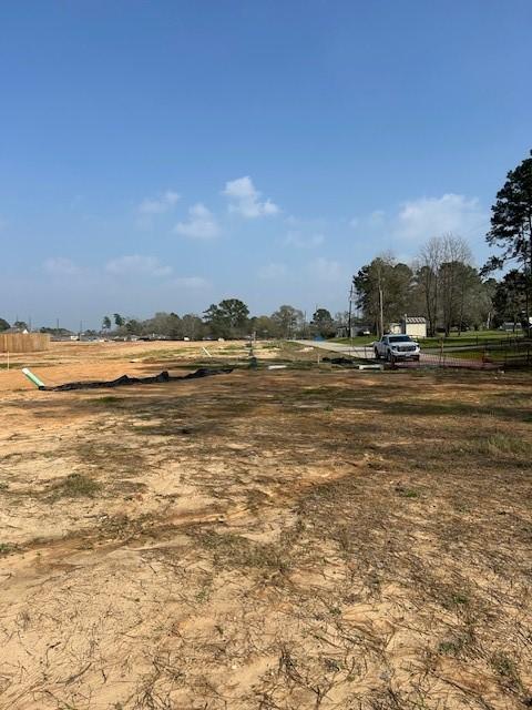 13256 Lake Conroe Bay Rd, Willis, TX 77318