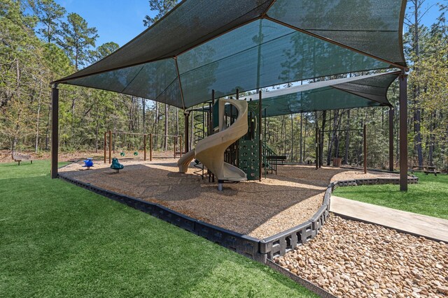20302 Peach Dr, Huntsville, TX 77320 - community play area featuring a yard