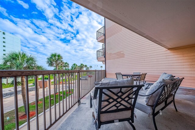 9520 Seawall Blvd Unit 126, Galveston, TX 77554 - view of balcony